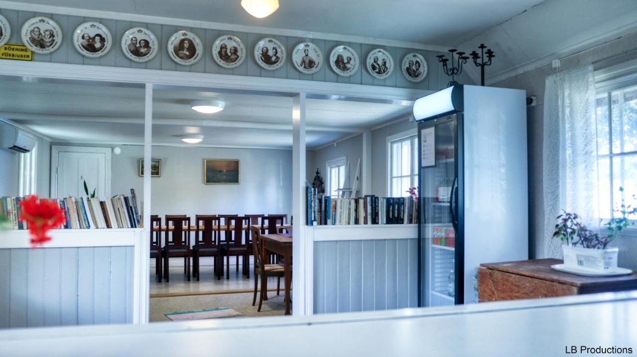 Apelviksgarden Bed & Breakfast *